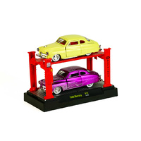 M2 Machines Auto-Lift 1:64 Scale 1949 Mercury