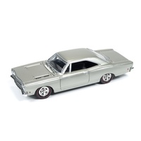 RACING CHAMPIONS 1:64 MINT Release 1B 1968 Plymouth Road Runner
