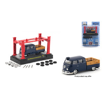 M2 Machines Model Kit 1:64 Scale 1961 VW Double Cab Truck USA Model R21