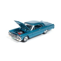 RACING CHAMPIONS MINT 1:64 Diecast 1964 Chevrolet Impala