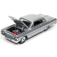 RACING CHAMPIONS MINT 1:64 Diecast 1964 Chevrolet Impala (Satin Silver Poly)