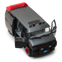 Greenlight - The A-Team - 1983 GMC Vandura Black 1:18 Diecast Model