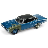 Johnny Lightning 1:64 Scale 1970 Dodge Super Bee (Barn Find) Bright Blue Poly with Flat Green Fender and Flat Black Roof with Weathered Effect