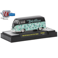 M2 Machines Auto-Thentics 1:64 Scale 1960 VW Microbus Deluxe USA Model MJS02