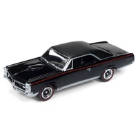 Johnny Lightning 1:64 Scale Muscles Cars USA 1967 Pontiac GTO - Starlight Black