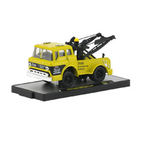 M2 Machines Auto-Trucks 1:64 Scale 1970 Ford C-600 Tow Truck R52