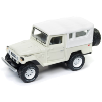 Johnny Lightning 1:64 Scale Classic Gold Collections Release 4 Set A 1980 Toyota Land Cruiser