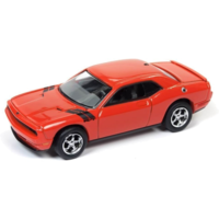Johnny Lightning 1:64 Scale Classic Gold Collections Release 4 Set A 2010 Dodge Challenger