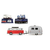 Greenlight Hitch & Tow Club V-Dub 1974 Volkswagen Type 2 Bus and Airstream Bambi 1:64 Scale Die-Cast Metal Vehicle