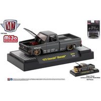 M2 Machines 1:64 Auto-Trucks Mijo Exclusive 1975 Chevy Silverado Holley Custom Limited 3,850 Pieces