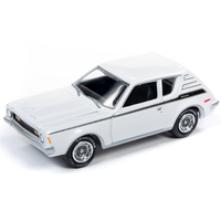 Johnny Lightning 1:64 Muscle Cars USA 2019 Release 3 Version B - 1971 AMC Gremlin X (White)