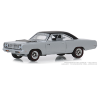 Greenlight 1:64 GL Muscle Series 22 - 1968 Plymouth Road Runner Hemi in Buffed Silver