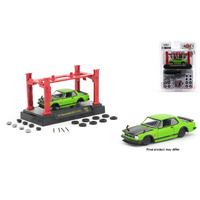 M2 Machines 1:64 Model-Kit Auto-Lift Release 22 - 1971 Nissan Skyline GT-R