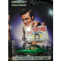 Chase Greenlight 1:64 Hollywood Series: Ace Ventura Pet Detective - 1972 Chevrolet Monte Carlo