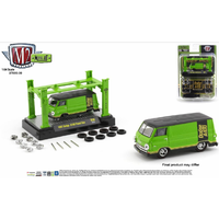 M2 Machines 1:64 Model-Kit Auto-Lift Release 30 - 1967 Dodge A100 Panel Van
