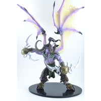 World of Warcraft Deluxe Collector Figure - Illidan Stormrage