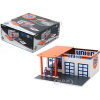 Greenlight 1:64 Scale Vintage Gas Station Union 76 Mechanics Corner Diorama