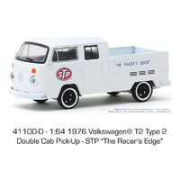 Greenlight 1:64 Running On Empty Series 10 - STP "The Racer's Edge" - 1976 Volkswagen T2 Type 2 Double Cab Pickup