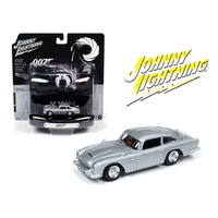 Johnny Lightning 1:64 Scale - Tin Diorama James Bond Skyfall Aston Martin DB5