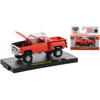 M2 Machines 1:64 - Auto-Shows Release 62 - 1976 GMC High Sierra 15 4x4 Pickup Truck Tangier Orange with Frost White Top
