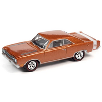 Johnny Lightning 1:64 Muscle Cars USA 2020 Release 24 1969 Dodge Dart GTS (T5 Copper Iridescent with White GT Sport Rear Stripe)