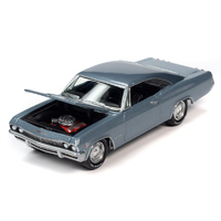 Johnny Lightning 1:64 Muscle Cars USA  2021 Release 1 Version A - 1965 Chevrolet Impala SS Glacier Gray Metallic