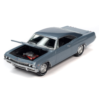 Johnny Lightning 1:64 Muscle Cars USA 2021 Release 1 Version A - 1965 Chevrolet Impala SS Glacier Gray Metallic