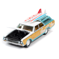 Johnny Lightning 1:64 Scale Street Freaks 2020 Release 4 Version A - 1964 Oldsmobile Vista Cruiser White and Seafoam Green with Wood Paneling with Two