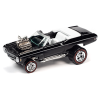 Johnny Lightning 1:64 Scale Street Freaks 2020 Release 4 Version B - 1969 Chevrolet Impala Convertible Gloss Black "Zinger"
