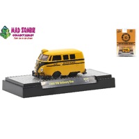 M2 Machines Hobby Exclusive - 1960 Volkswagen Short School Bus