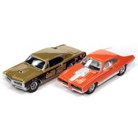 Johnny Lightning 1:64 - 2-Packs 2021 Royal Bobcat