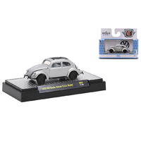 M2 Machines 1:64 Auto Thentics Release 66 - 1953 VW Beetle Deluxe USA Model