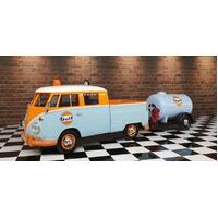 Motor Max 1:24 - VW Kombi Type 2 (T1) Oil Tank Trailer - GULF