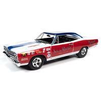 Auto World 1:18 Scale - Sox & Martin 1969 Plymouth Road Runner Legends Of The Quarter Mile Super Stock Red White Blue