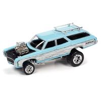 Johnny Lightning - Street Freaks 2021 Release 2 Set B - Zinger - 1969 Chevrolet Kingswood Estate (Pale Blue with Driftwood Gray Paneling