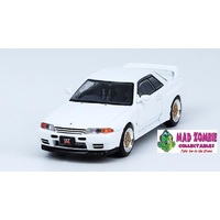 Inno 64 1:64 Scale - Nissan Skyline GT-R R32 - White - With Extra Wheels and Decals