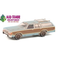 Greenlight 1:64 Hollywood Series 32 1:64 - 1979 Ford LTD Country Squire - Terminator 2: Judgment Day (1991)