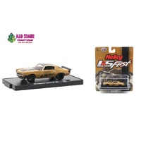 M2 Machines Auto-Drivers 1:64 Scale Release 82 - 1971 Chevrolet Camaro SS 396