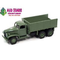 Johnny Lightning 1:64 Military 2022 Release 1 Version A - GMC CCKW 6×6 Battle of Guadalcanal (1:87) Olive Drab