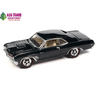 Johnny Lightning 1/64  - Muscle Cars USA 2023 Release 1 Set B - 1967 Buick GS 400 (Verde Green Poly)