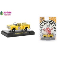 M2 Machines Coca Cola 1:64 Scale Release A34 - ​​1978 Dodge Adventurer 150