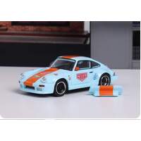 Master 1/64 Scale - Porsche 930 Blackbird Gulf Blue 