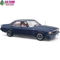 Classic Carlectables 1/18 Scale - Holden HZ GTS Sedan Nocturne Blue Metallic (308ci Engine) (Limited to 600 Pieces World Wide)