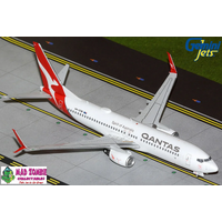 Gemini Jets - 1/200 Qantas Airways B737-800S VH-VZW Upgraded Stand