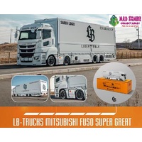 GCD 1/64 Scale - Liberty Walk LB-Trucks Mitsubishi Fuso Super Great Transporter Sakon Logix – White