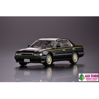 Tomica Limited Vintage Neo -  LV-N238a Nissan Laurel Twincam 24v Medalist Club S 1989 (Black)