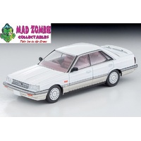 Tomica Limited Vintage Neo LV-N282a - Nissan Skyline 4door HT GT Passage Twin Cam 24V (White / Beige) 86