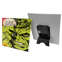 THE INCREDIBLE HULK MINI GLASS DESK CLOCK