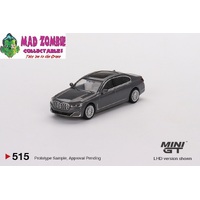 True Scale Miniatures Mini GT 1:64 - BMW 750Li xDrive Bernina Grey Amber Effect