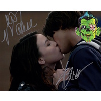 The Vampire Diaries Autograph Steven R McQueen & Malese Jow